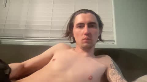 tlayne410 online show from 02/28/25, 07:58