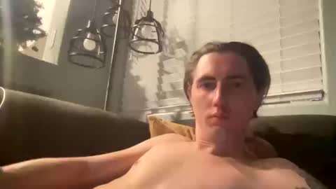 tlayne410 online show from 10/10/25, 08:13