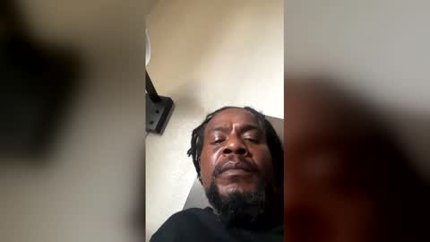 tmack123456 online show from 04/01/26, 07:22