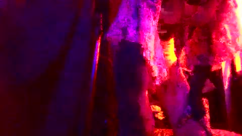 Snapshot of tneedick chatting on 12/08/24, 12:30 Sissy Boi online show from 12/08/24, 12:30