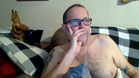 Vols online show from 02/25/25, 01:30