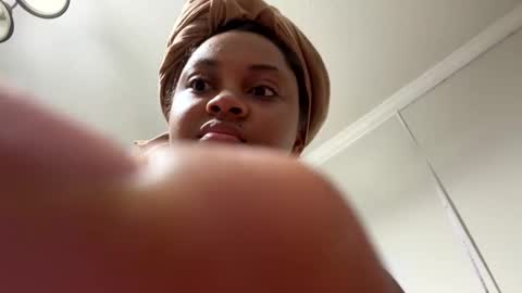 toastitoes online show from 04/21/26, 05:58