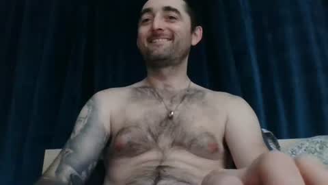 Snapshot of tobi19899 chatting on 01/03/25, 04:27 Jan5676 online show from 01/03/25, 04:27