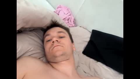 tobiasz950215 online show from 05/05/26, 06:43