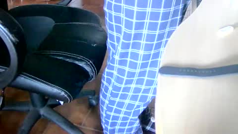 Tobiko online show from 01/23/25, 04:59