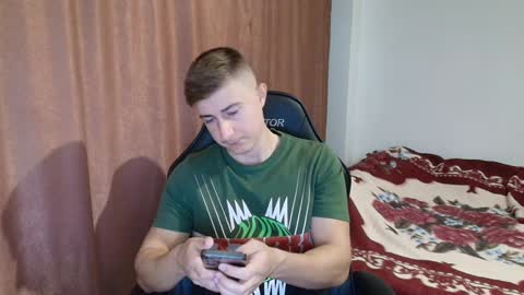 todhorny987 online show from 12/11/24, 08:15