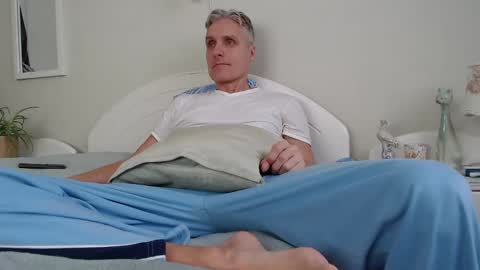 Daniel Bisexual uncut 20cm online show from 01/11/25, 08:22