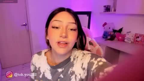 Snapshot of toky222 chatting on 02/11/25, 09:46 Tokyo online show from 02/11/25, 09:46