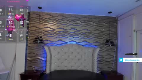 toky         online show from 02/17/25, 01:58