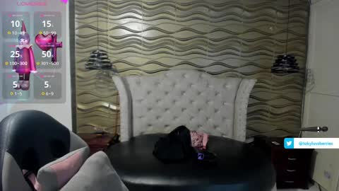 toky         online show from 03/01/25, 06:43