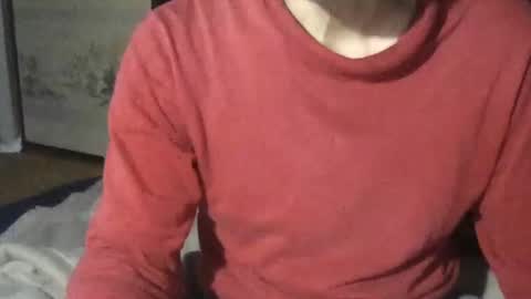 small man online show from 12/01/24, 05:13