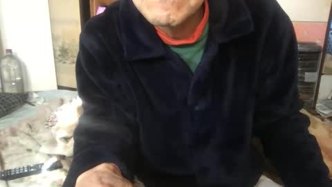 small man online show from 02/03/26, 01:26