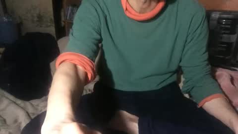 small man online show from 03/24/26, 08:19