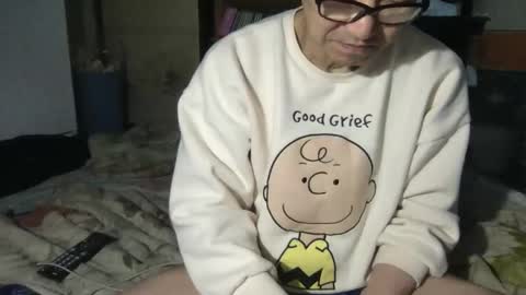 small man online show from 04/26/26, 11:46