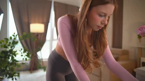 tokyo_n online show from 04/03/26, 09:29