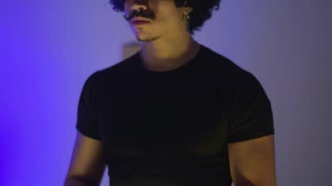 tokyo_oo online show from 11/18/25, 12:42