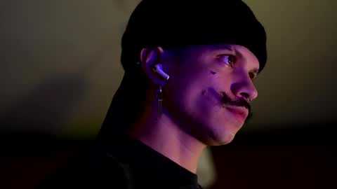 tokyo_oo online show from 12/21/25, 10:44