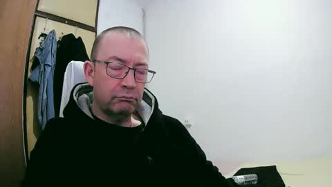 Snapshot of tolon408472 chatting on 01/20/25, 01:18 tolon408472 online show from 01/20/25, 01:18