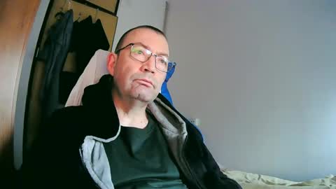 Snapshot of tolon408472 chatting on 01/21/25, 08:52 tolon408472 online show from 01/21/25, 08:52