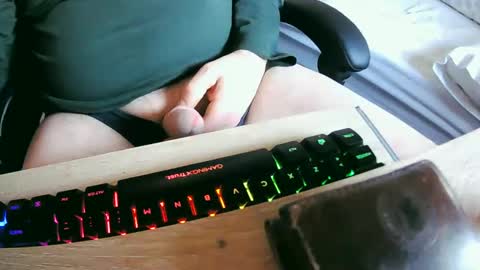 toloneo1 online show from 02/24/25, 07:33