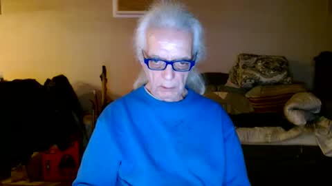 Snapshot of tom112292014 chatting on 01/27/25, 12:01 tom112292014 online show from 01/27/25, 12:01