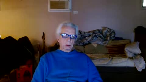 Snapshot of tom112292014 chatting on 02/12/25, 07:35 tom112292014 online show from 02/12/25, 07:35