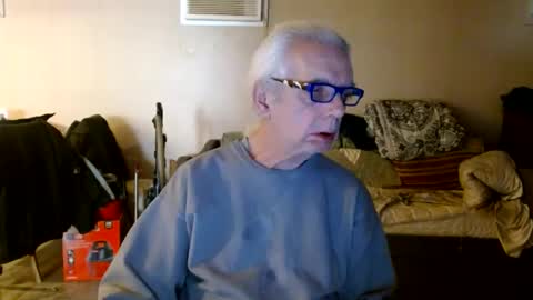 Snapshot of tom112292014 chatting on 02/26/25, 07:05 tom112292014 online show from 02/26/25, 07:05