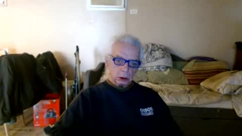 Snapshot of tom112292014 chatting on 03/09/25, 04:22 tom112292014 online show from 03/09/25, 04:22