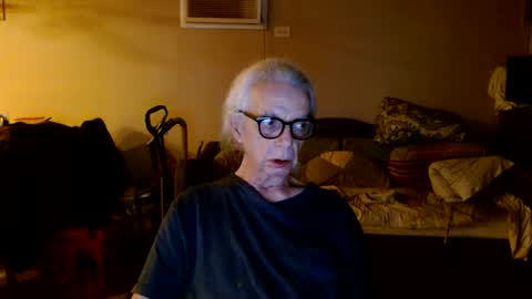 Snapshot of tom112292014 chatting on 09/09/25, 02:00 tom112292014 online show from 09/09/25, 02:00