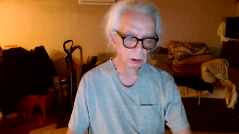 Snapshot of tom112292014 chatting on 09/19/25, 04:14 tom112292014 online show from 09/19/25, 04:14