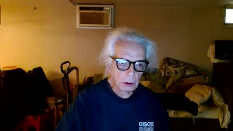 Snapshot of tom112292014 chatting on 10/13/25, 03:56 tom112292014 online show from 10/13/25, 03:56