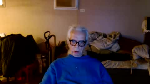 Snapshot of tom112292014 chatting on 10/25/25, 07:52 tom112292014 online show from 10/25/25, 07:52