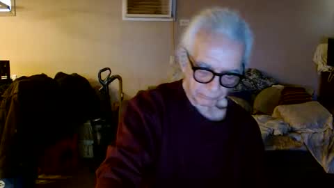 tom112292014 online show from 04/17/26, 12:41