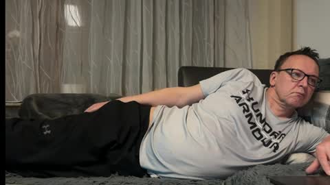 Tom online show from 04/05/26, 07:33