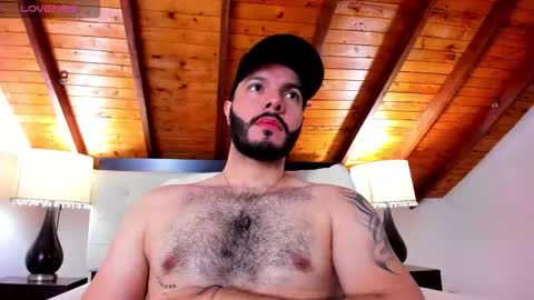   online show from 11/29/25, 01:03