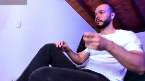   online show from 02/01/26, 12:48