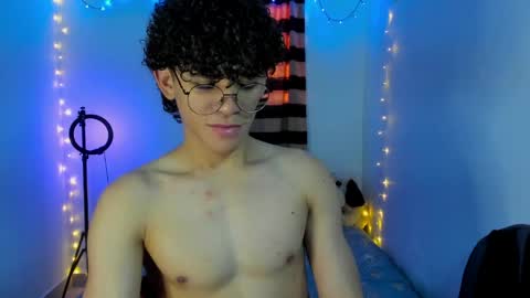 Tom Blue online show from 04/09/26, 02:22