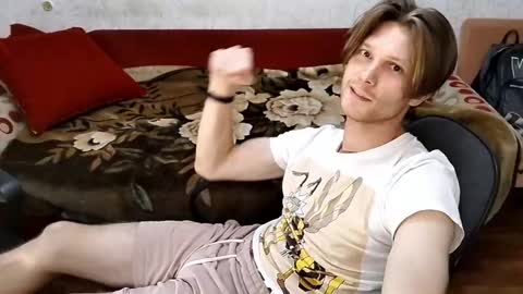 Tom Elmo online show from 10/10/25, 11:26