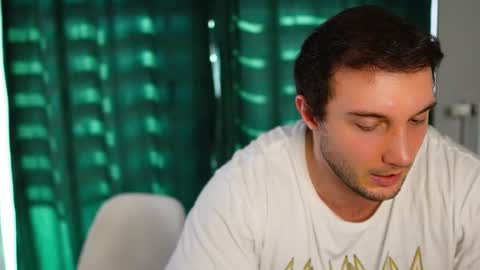 Tom online show from 03/18/26, 07:11