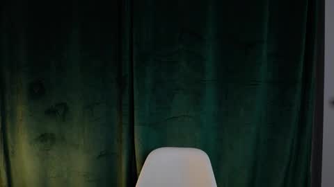 Tom online show from 04/20/26, 06:20