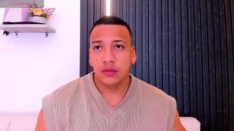 Tom muscle1 online show from 10/08/25, 12:03