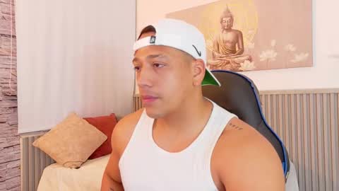 Tom muscle1 online show from 11/19/25, 12:05