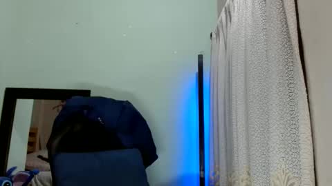 tomas gerauld. make me happy with 10000 tokens online show from 04/21/26, 01:53