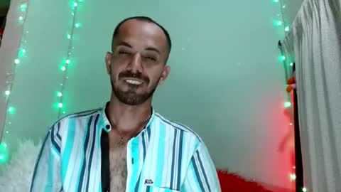 Snapshot of tomas_gerauld chatting on 06/03/26, 02:25 tomas gerauld. make me happy with 10000 tokens online show from 06/03/26, 02:25