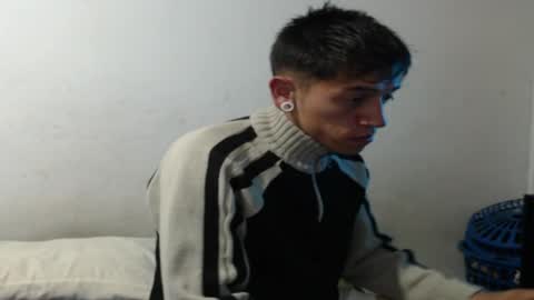 tomas_turbado_ online show from 04/07/26, 06:36