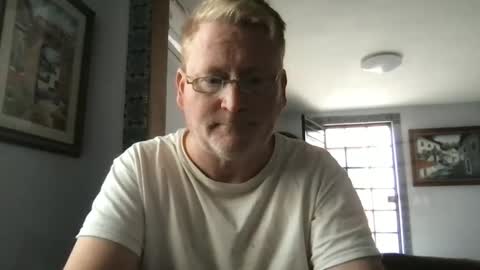 Hola online show from 01/10/25, 09:53