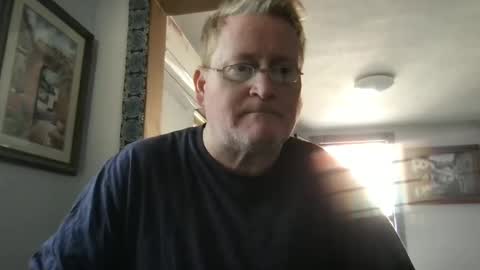 Hola online show from 01/21/25, 06:02