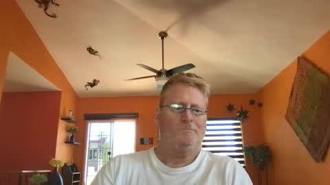 Hola online show from 04/16/26, 05:36