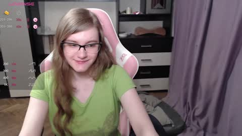 tomato_tease online show from 02/25/25, 09:24