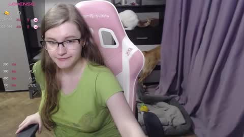 tomato_tease online show from 03/10/25, 08:45